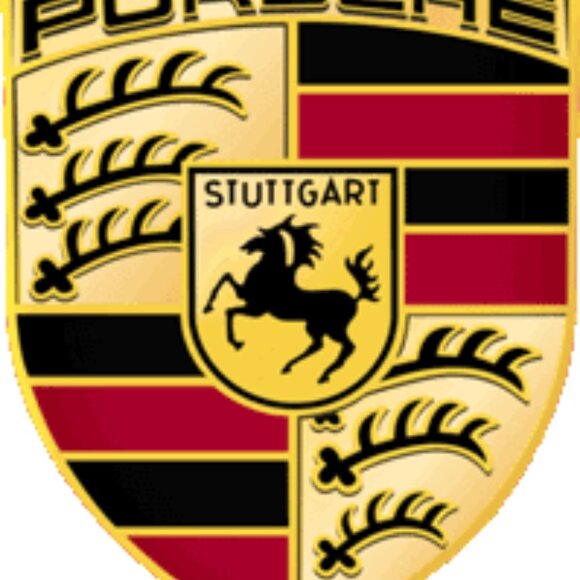 Meet your Posher, Cheryl - Picture 3 of 8